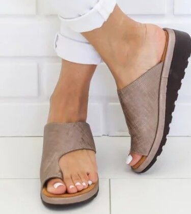 Summer Slippers Shoes For Women Flip Flops Non-Slip Sandals Platform Beach Shoes